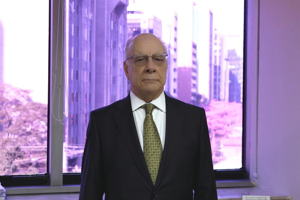 Dr. João Roberto de Oliveira Lima